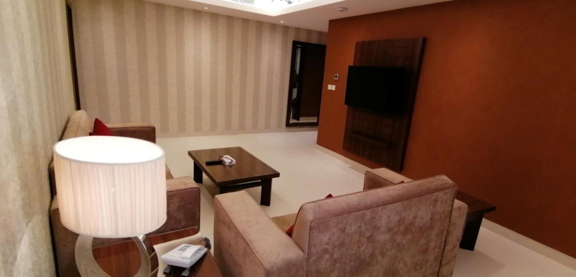 Manazel Al Diafah Serviced Apartments Olaya Rijád Kültér fotó